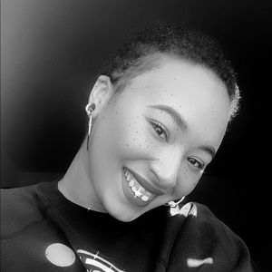 Meet your Posher, Camille